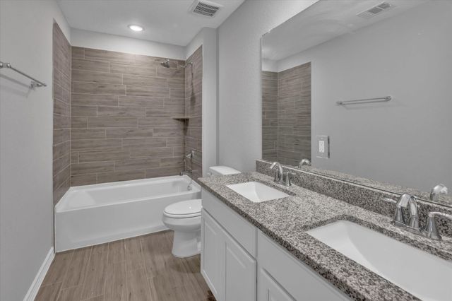 607 Spotted Sunfish Drive, Conroe, TX 77318