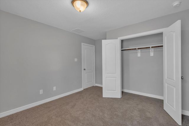 607 Spotted Sunfish Drive, Conroe, TX 77318