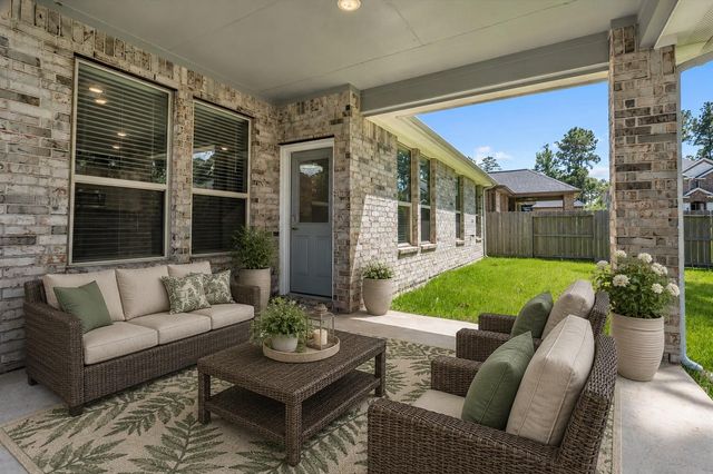 607 Spotted Sunfish Drive, Conroe, TX 77318
