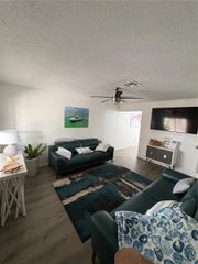 191 NW 17th Avenue 3, Miami, FL 33125