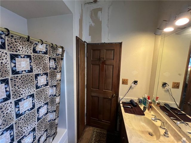 3245 Ackley, Lakeport, CA 95453