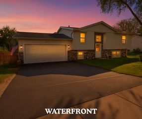 637 E CLAY STREET, Whitewater, WI 53190