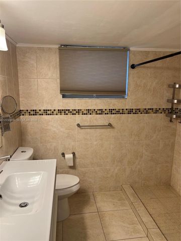 1680 NE 191st Street 2142, Miami, FL 33179