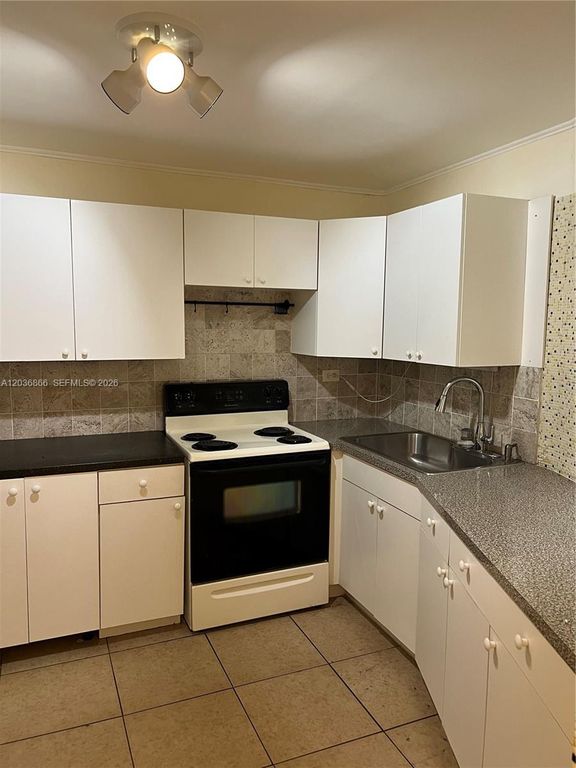 1680 NE 191st Street 2142, Miami, FL 33179