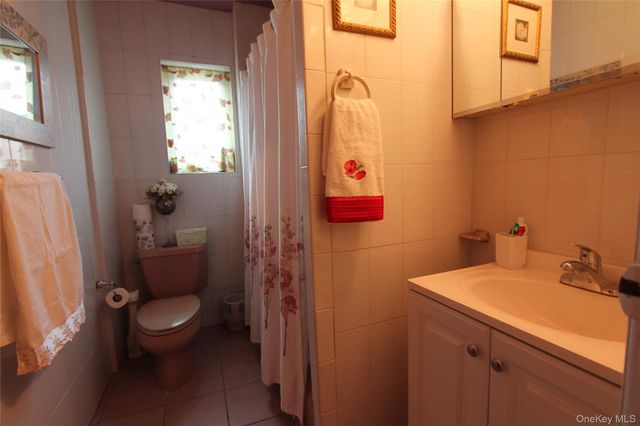 66-41 Gray Street, Middle Village, NY 11379