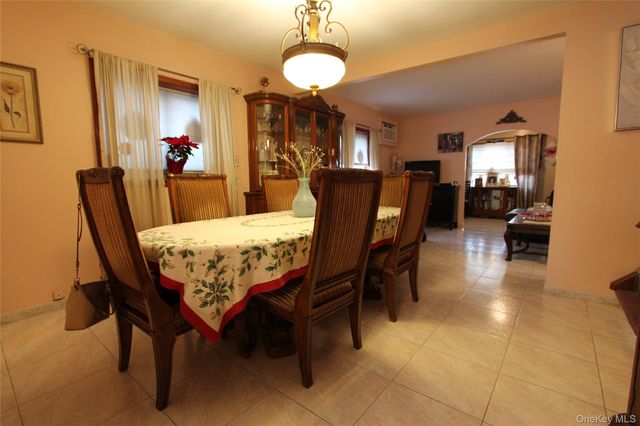 66-41 Gray Street, Middle Village, NY 11379