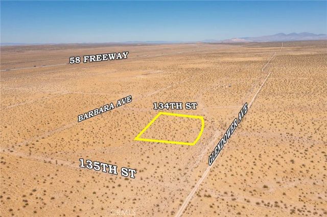 13400 Glendower, Edwards, CA 93523