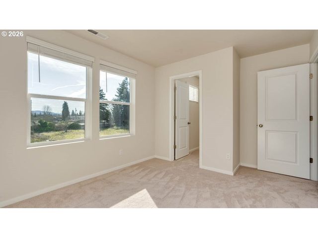3365 Eden Way, Eugene, OR 97404