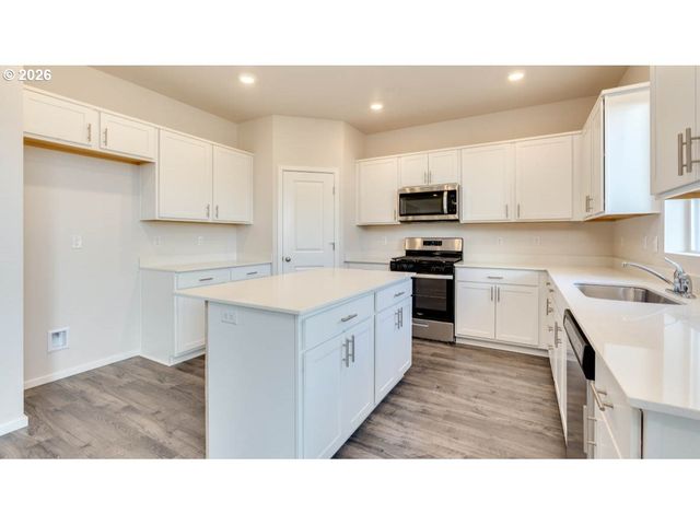 3365 Eden Way, Eugene, OR 97404