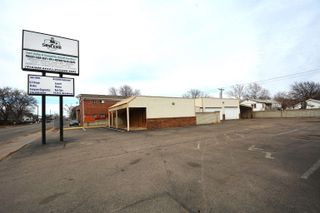 1930 S Broadway Ave, Wichita, KS 67211