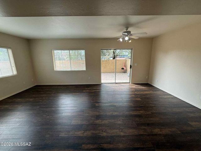 500 N Forgeus Ave Apt 102, Tucson, AZ 85716