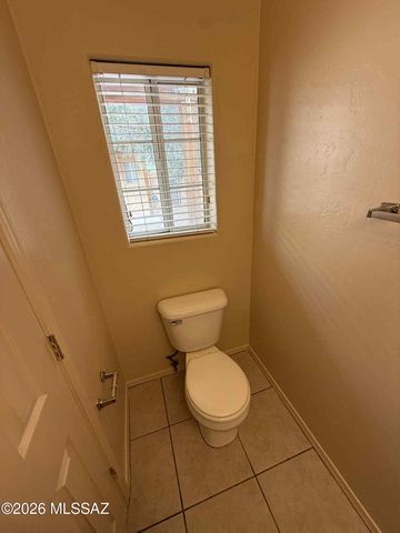 500 N Forgeus Ave Apt 102, Tucson, AZ 85716