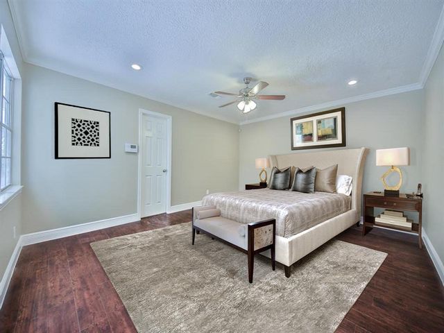 10519 Laneview Drive, Houston, TX 77070