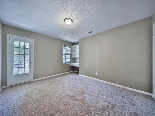 10519 Laneview Drive, Houston, TX 77070
