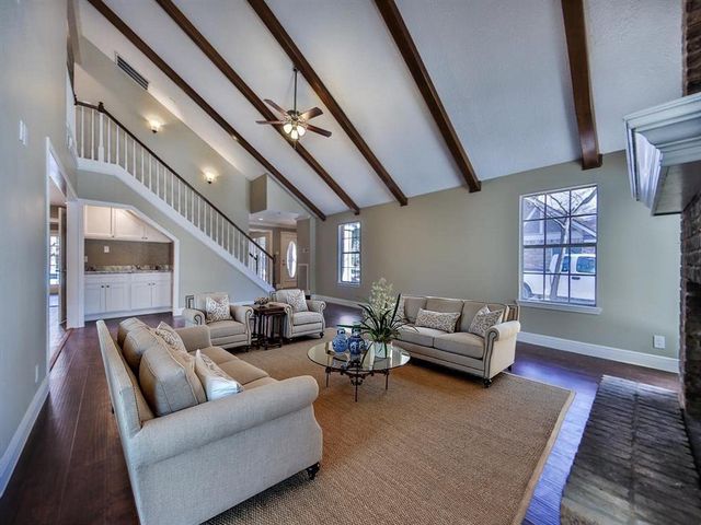 10519 Laneview Drive, Houston, TX 77070