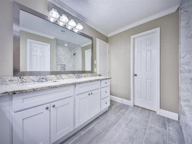 10519 Laneview Drive, Houston, TX 77070