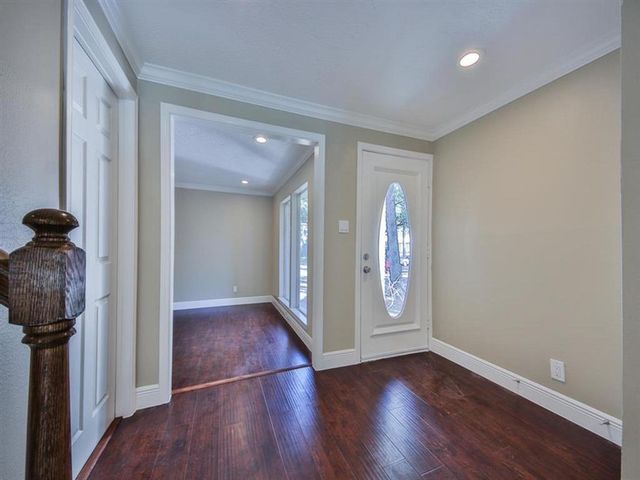 10519 Laneview Drive, Houston, TX 77070