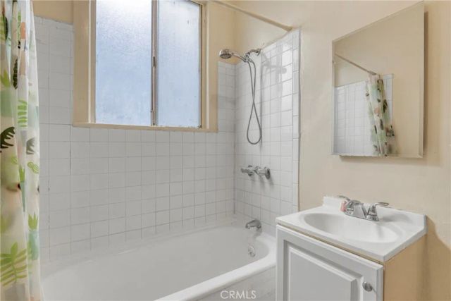 844 W Martin Luther King Jr. Boulevard, Los Angeles, CA 90037