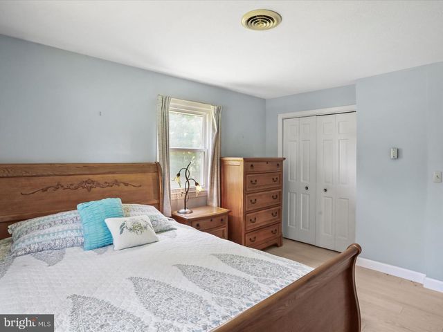 103 MYRIAH DR, Martinsburg, WV 25405