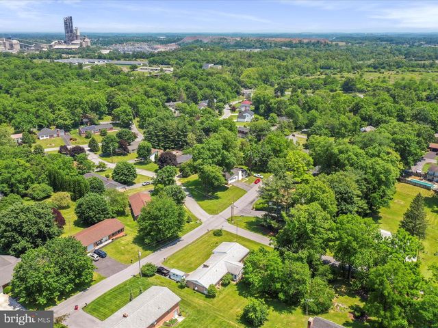 103 MYRIAH DR, Martinsburg, WV 25405