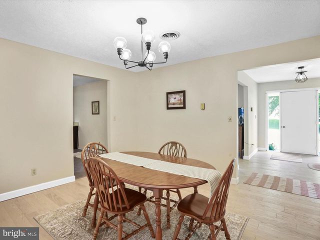 103 MYRIAH DR, Martinsburg, WV 25405