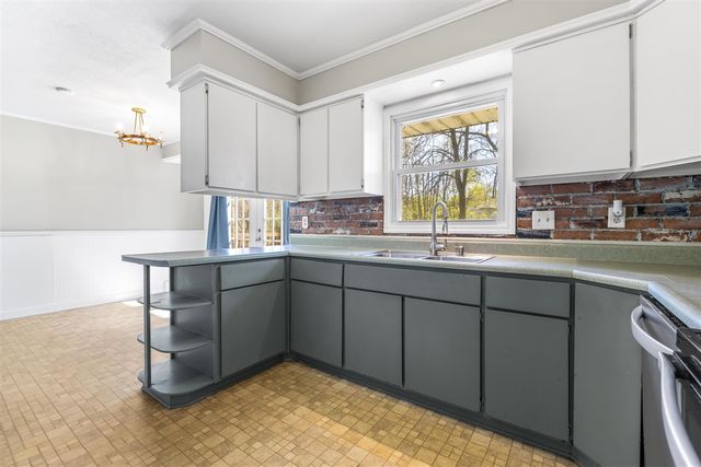247 Holly Road, Battle Creek, MI 49037