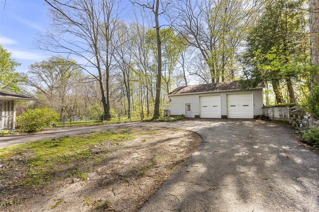 247 Holly Road, Battle Creek, MI 49037