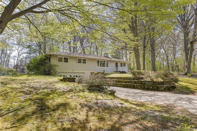 247 Holly Road, Battle Creek, MI 49037