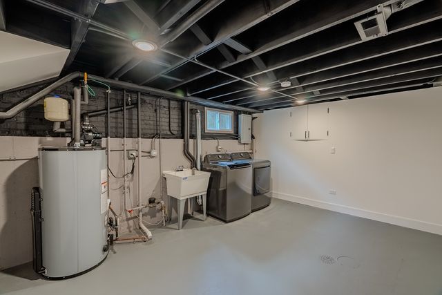 10101 Belmont Avenue, Franklin Park, IL 60131