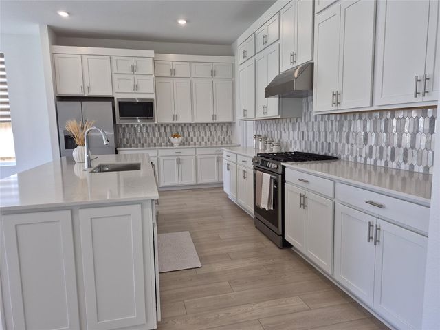 31007 Golden Felipe Street, Fulshear, TX 77441