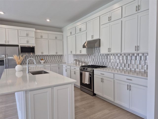 31007 Golden Felipe Street, Fulshear, TX 77441