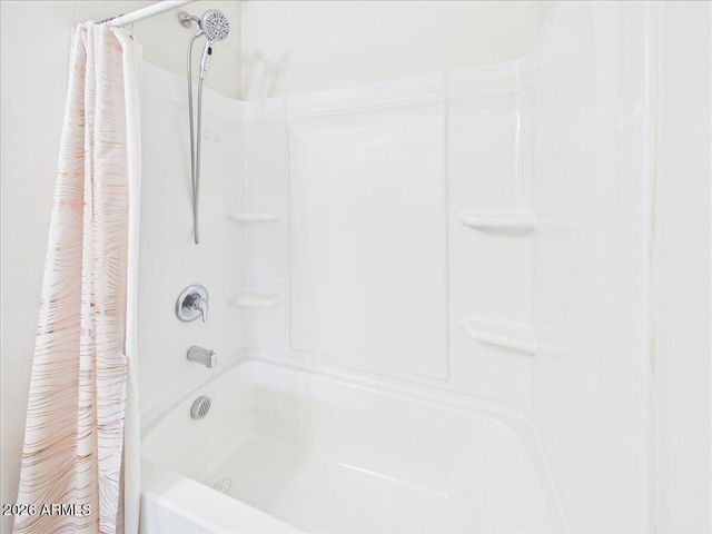 810 W RAYMOND Street, Coolidge, AZ 85128