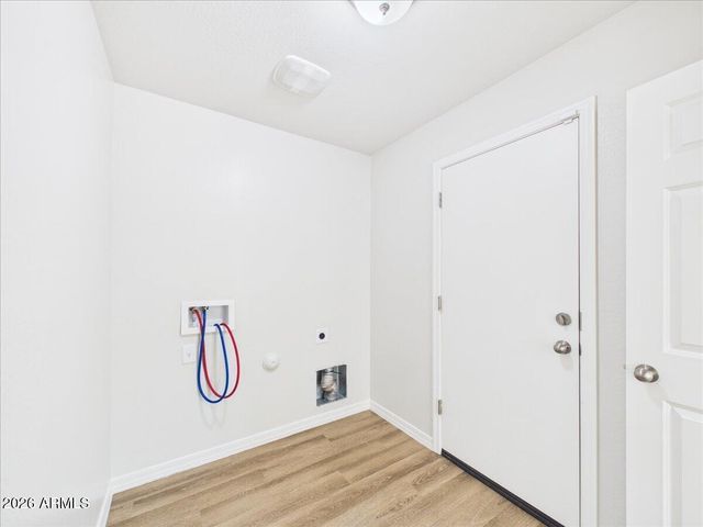 810 W RAYMOND Street, Coolidge, AZ 85128
