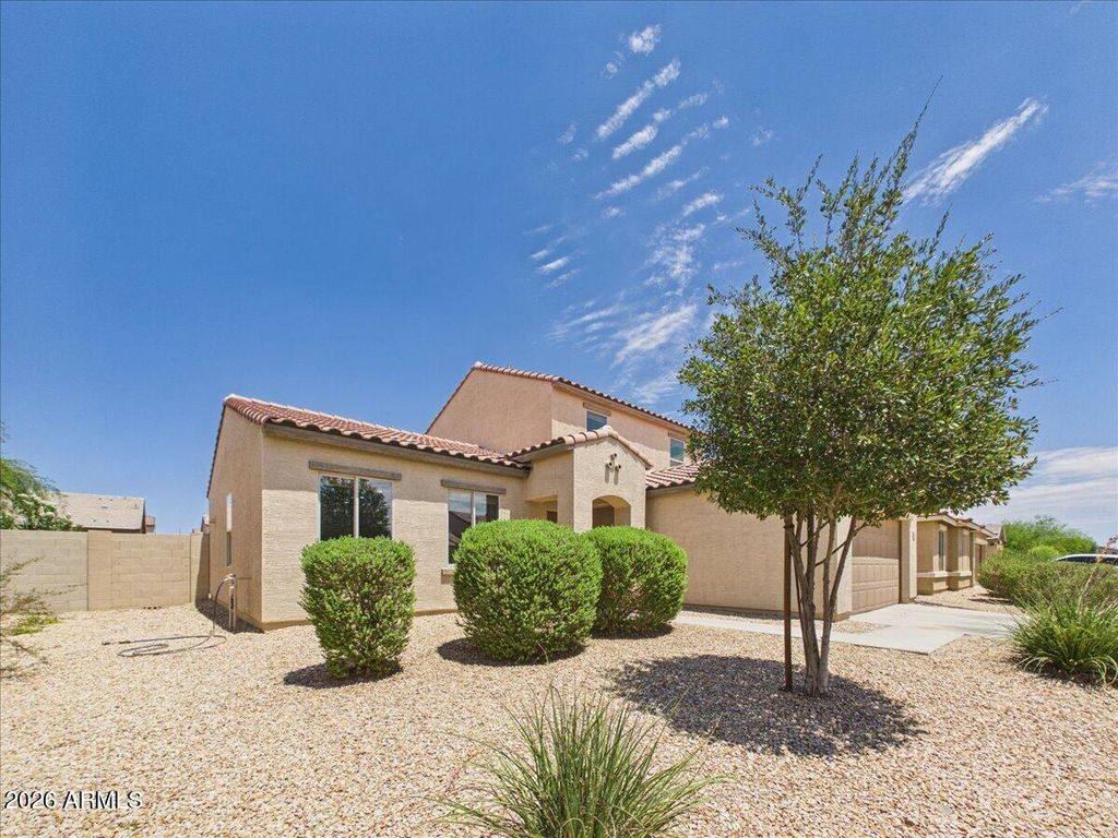 810 W RAYMOND Street, Coolidge, AZ 85128 — photo 3