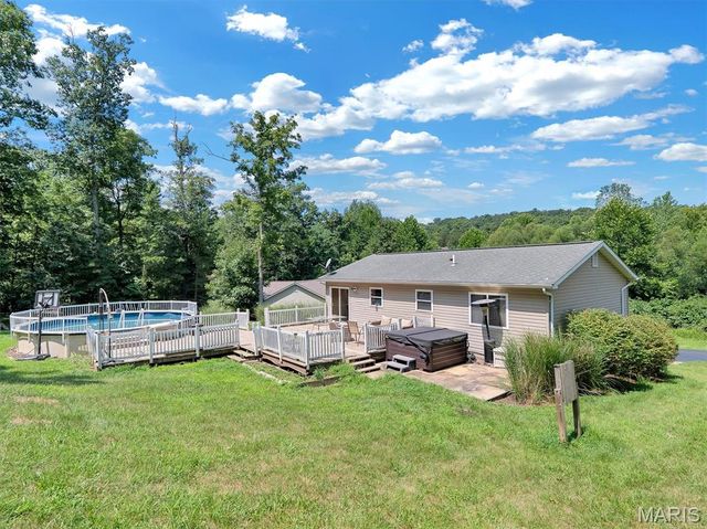 636 Osage Lake Drive, Cedar Hill, MO 63016