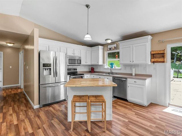 636 Osage Lake Drive, Cedar Hill, MO 63016