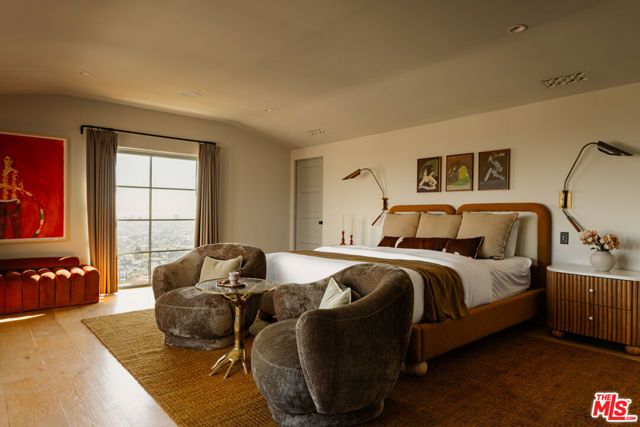 4048 Farmouth Drive, Los Angeles, CA 90027