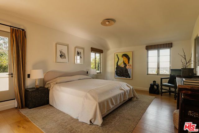 4048 Farmouth Drive, Los Angeles, CA 90027