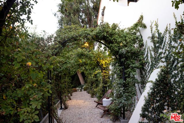 4048 Farmouth Drive, Los Angeles, CA 90027