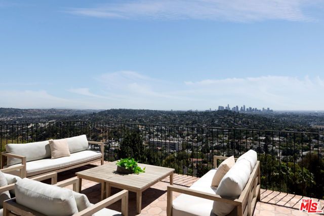 4048 Farmouth Drive, Los Angeles, CA 90027