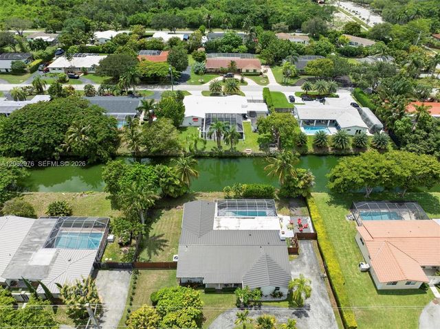 16840 SW 87th Ave, Palmetto Bay, FL 33157