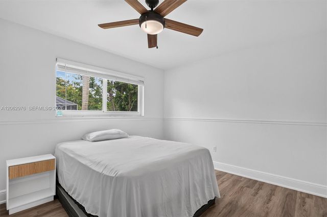 16840 SW 87th Ave, Palmetto Bay, FL 33157