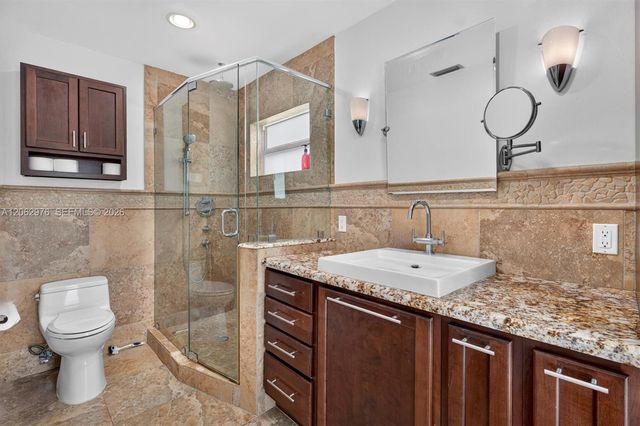 16840 SW 87th Ave, Palmetto Bay, FL 33157