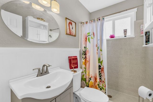 2047 N 1650 E, Layton, UT 84040