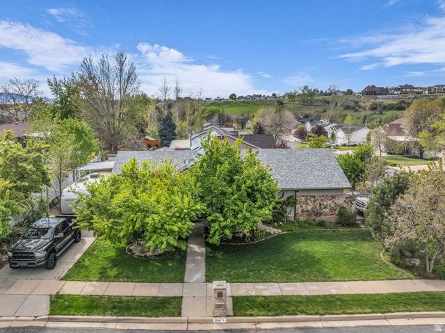2047 N 1650 E, Layton, UT 84040