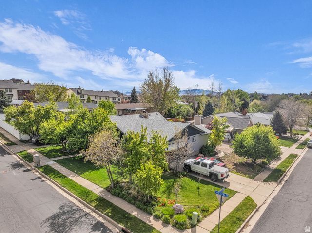 2047 N 1650 E, Layton, UT 84040