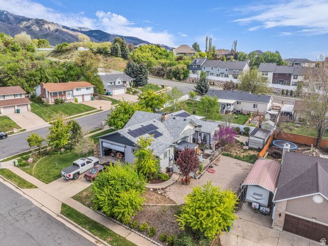 2047 N 1650 E, Layton, UT 84040