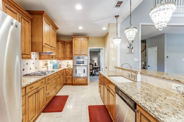 3000 Palmtree Drive, Mckinney, TX 75070