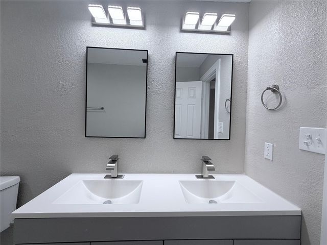 4874 County Road 353, Brazoria, TX 77422