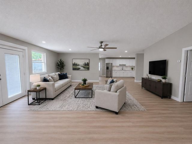 4874 County Road 353, Brazoria, TX 77422